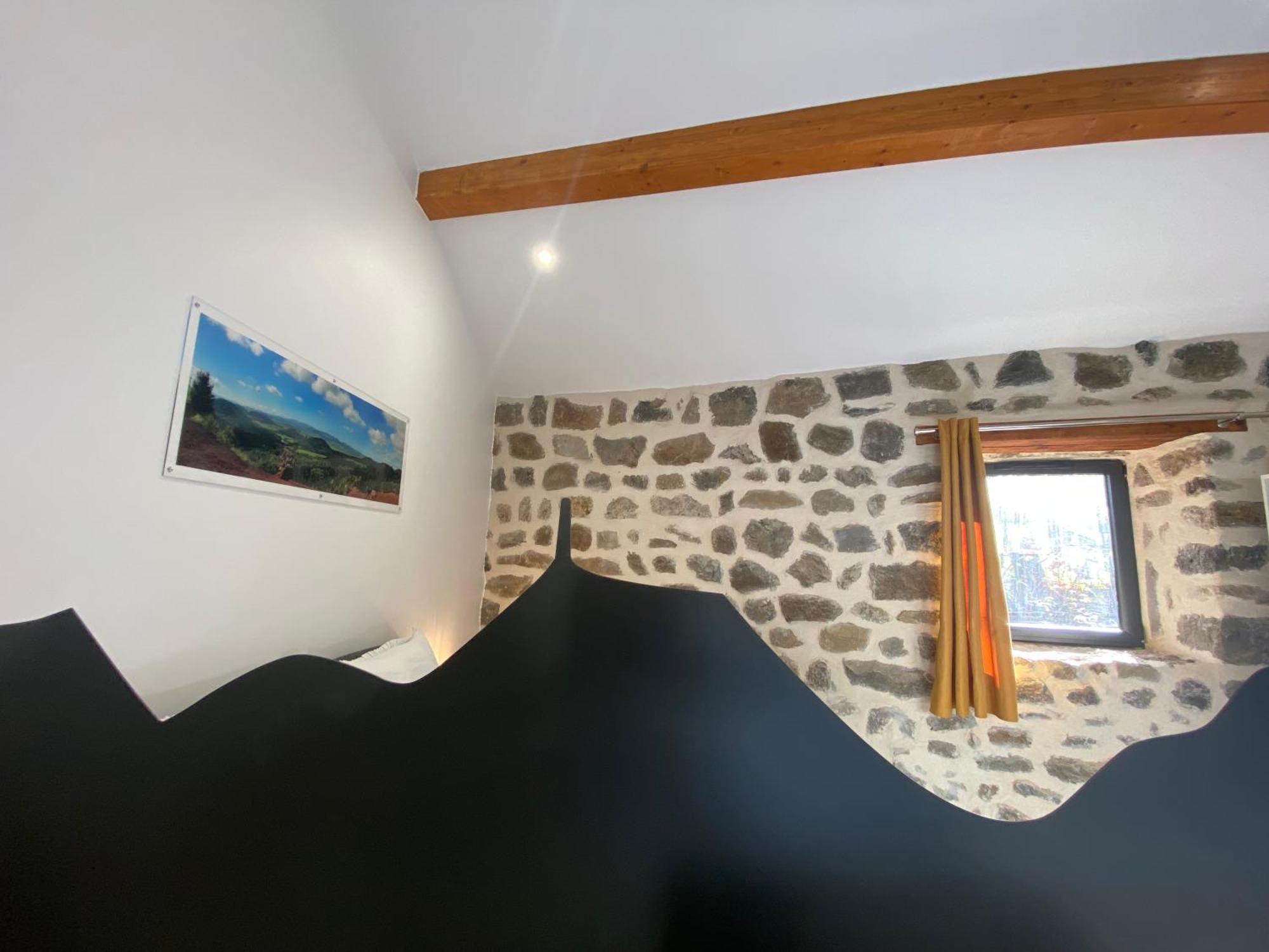 Hotel L'Oustal Des Domes à Orcines Extérieur photo
