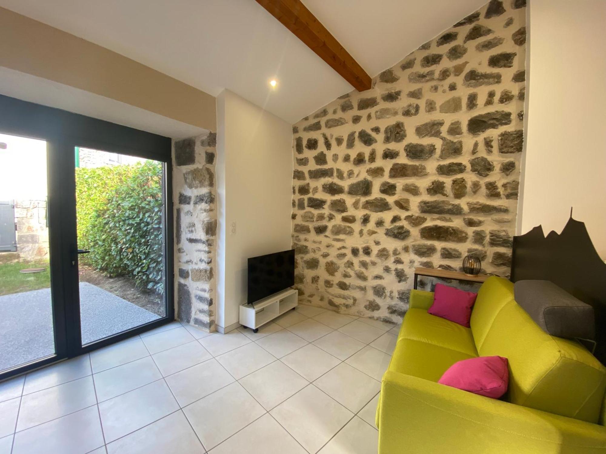 Hotel L'Oustal Des Domes à Orcines Extérieur photo