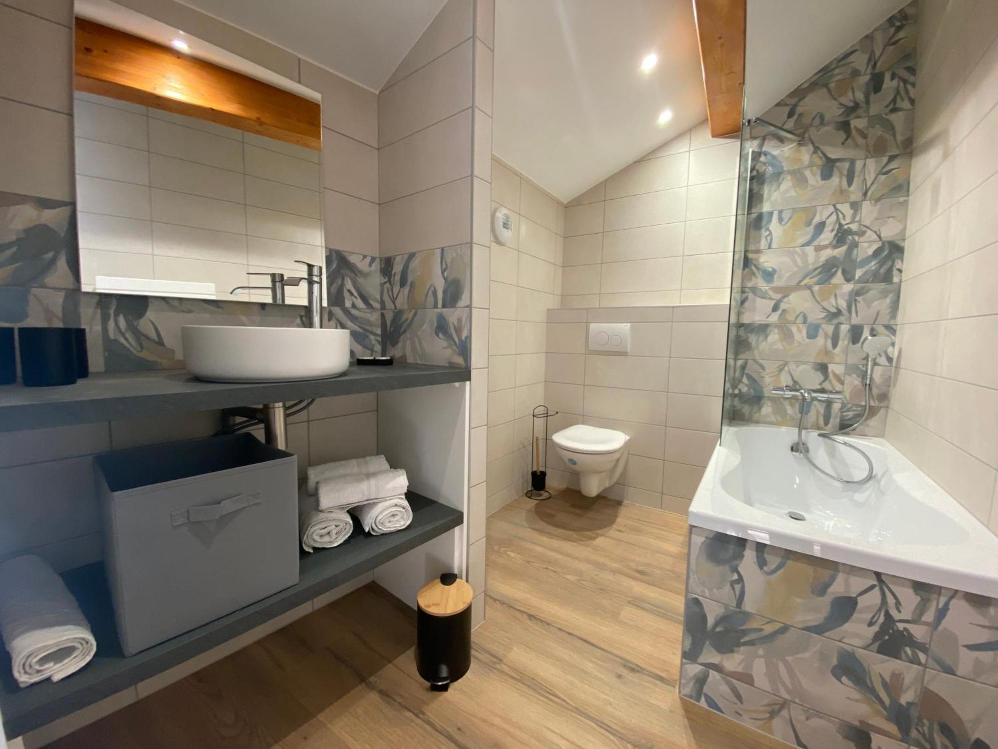 Hotel L'Oustal Des Domes à Orcines Extérieur photo